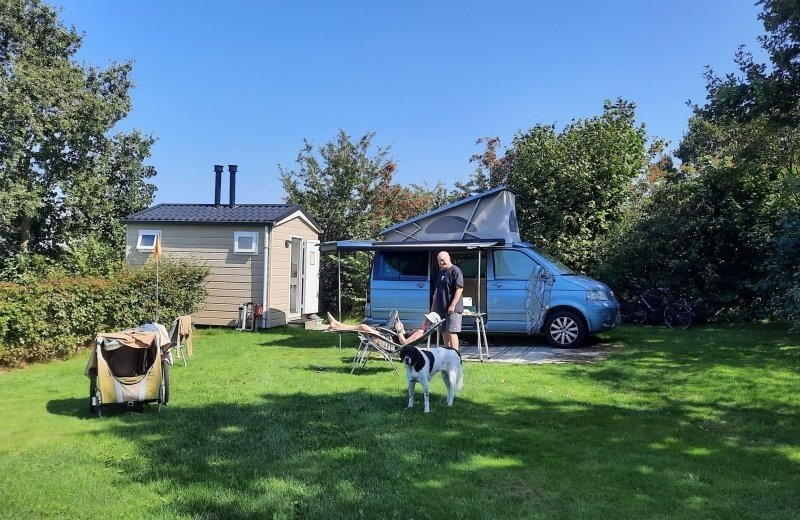 Kampeerplaats met priv sanitair zomervakantie