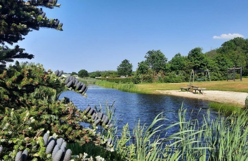 Camping met priv&eacute; sanitair Friesland faciliteiten